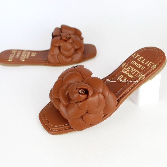 NEW VALENTINO GARAVANI Atelier Floral Leather Slides – Elegant Summer Statement - Picture 1 of 14